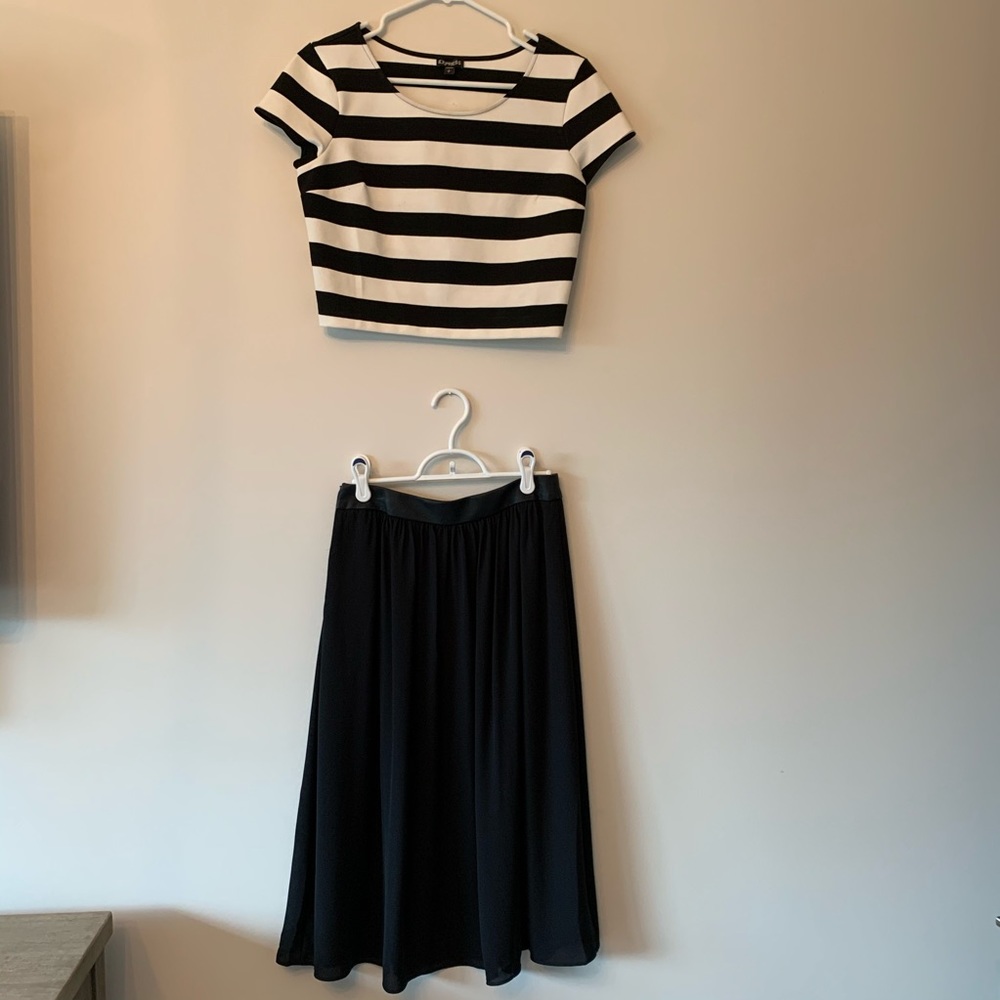 Crop Top High Waisted Skirt Outfit